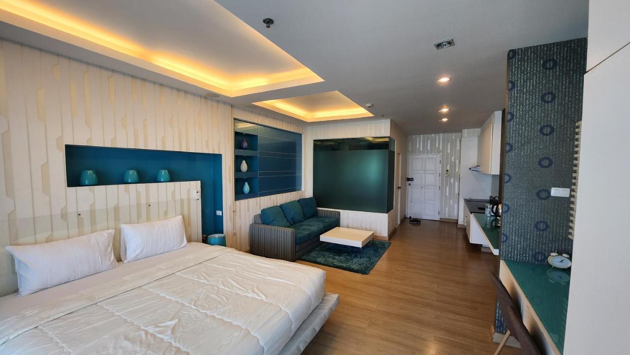 Condo Express View Talay 6 Pattaya Exterior foto