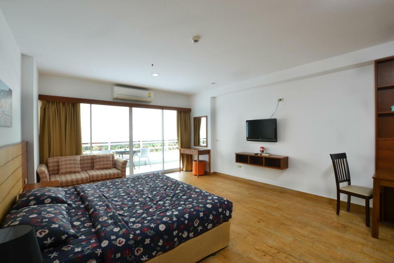 Condo Express View Talay 6 Pattaya Exterior foto